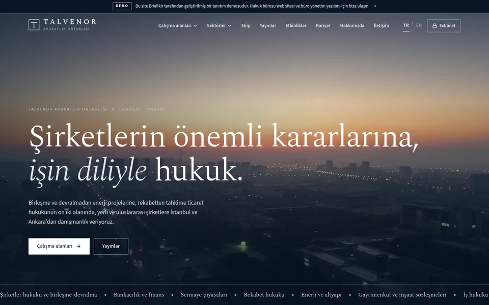 Hukuk Bürosu Web Sitesi ve Büro Yönetim Yazılımı — masaüstü görünüm